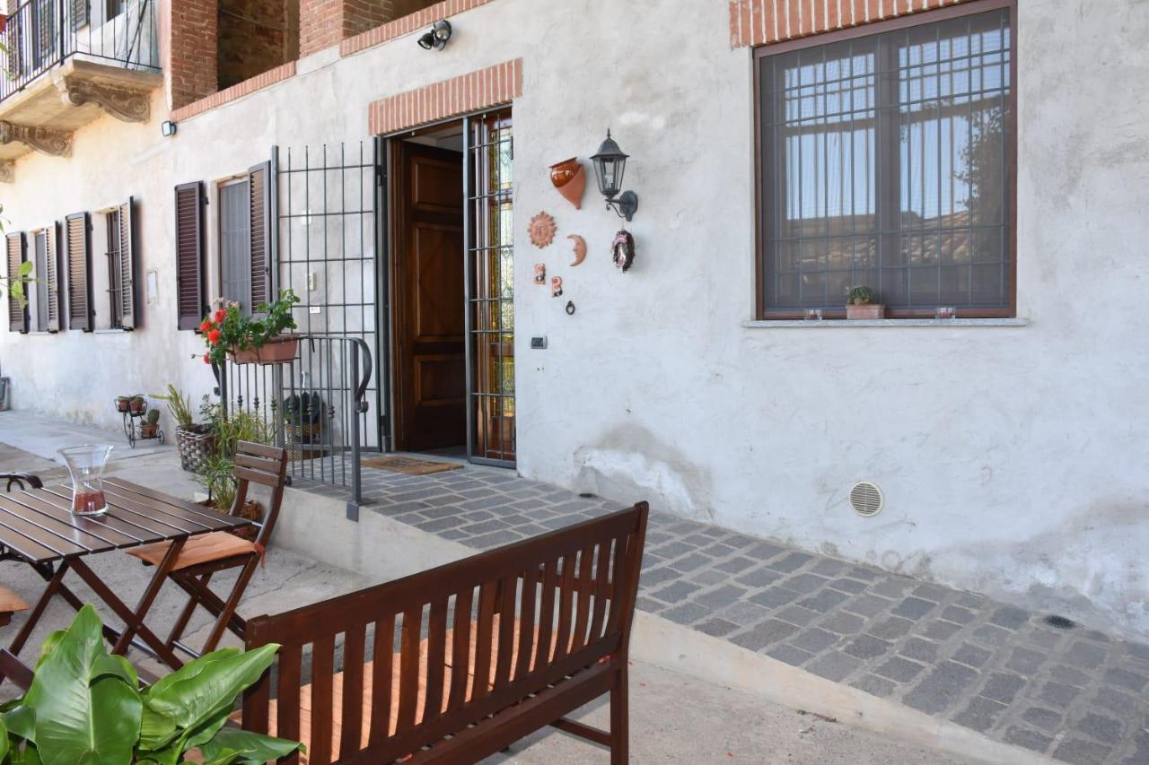Lequio Tanaro La Casa Di Enzo Bed & Breakfast エクステリア 写真